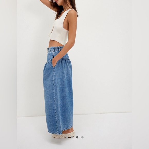 Free People We The Free Blossom Pull On Jeans sz XL - Picture 2 of 5